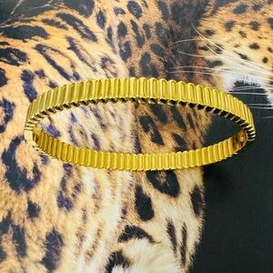 Elegant Gold Bracelet